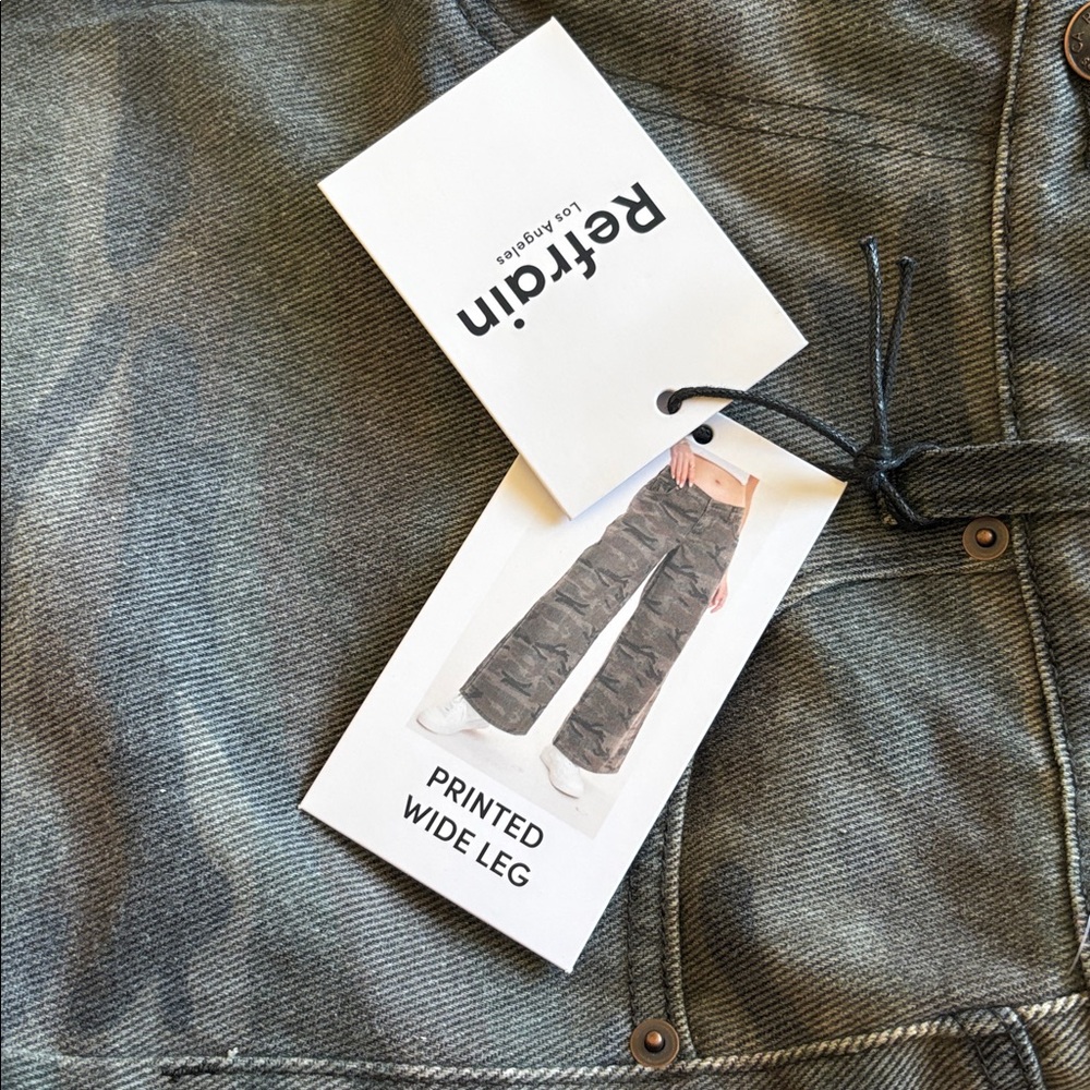 Refrain Camouflage Wide-Leg Jeans - Picture 8 of 9